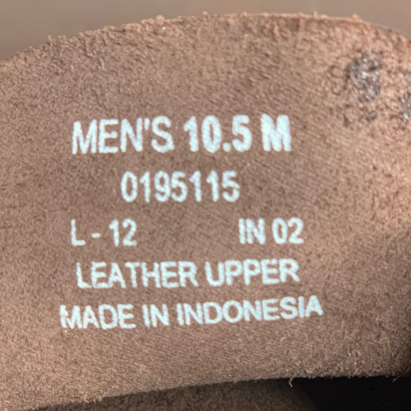 Dockers - Picture 2 of 2